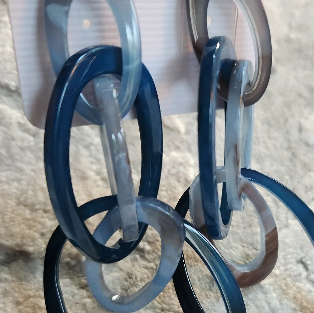 Blue Links with Marbeling Statement Earrings - Picture 2 of 11